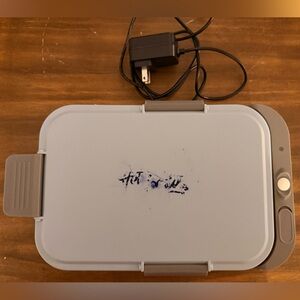 Hot Bento heated lunch box